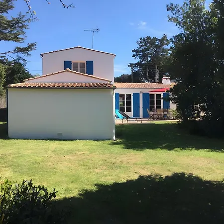 25 Ambiance Cosy Et Jardin Arbore Holiday home Pornic